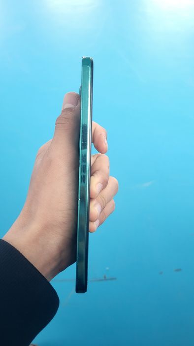 Vivo v40 lite 128гб