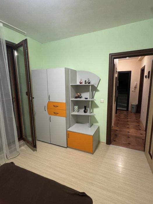 Тристаен апартамент в кв.Аспарухово