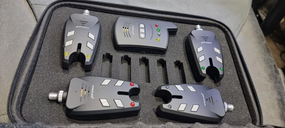 Hope Amanet P6 Set Pescuit Lansete+ rodpod +senzori