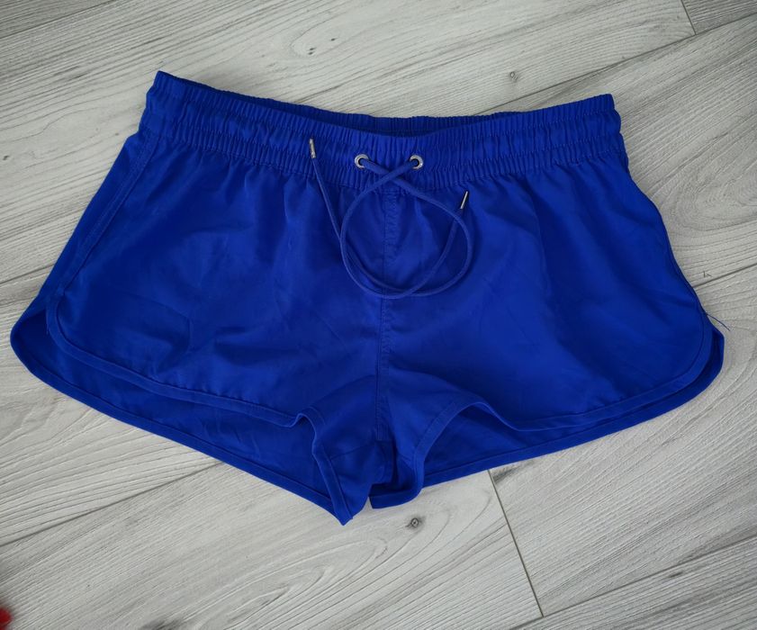 Pantaloni scurti dama M!