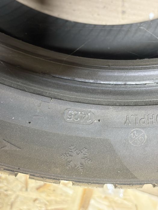 Шины R16 205/55 зимние с шипами