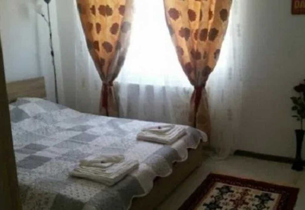 Дава се под наем Тристаен апартамент в Пловдив, Захарна фабрика - 120 кв.м за 433.5 € - Снимка #1