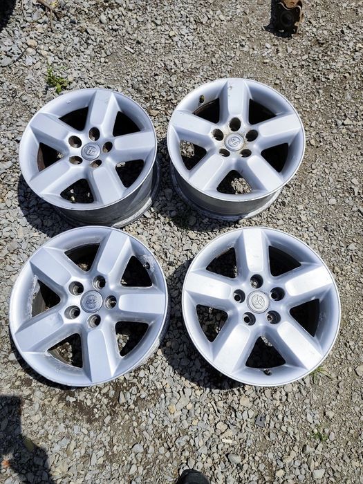 Алуминиеви джанти за Toyota Rav 4 16x7J 2004г