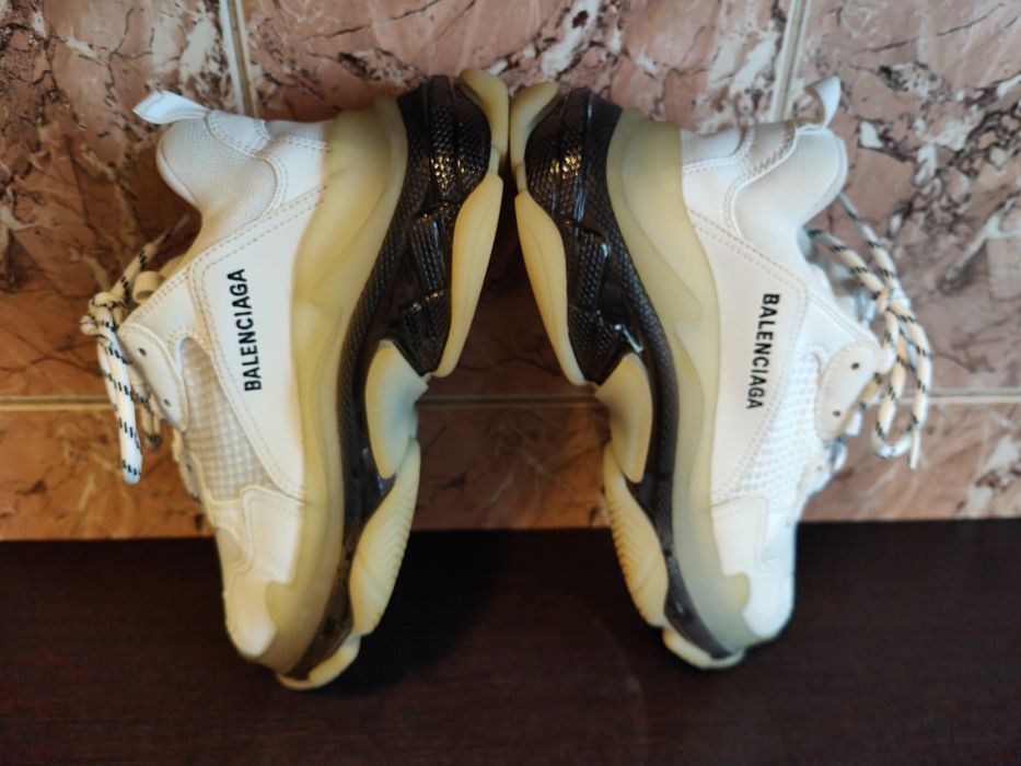 Balenciaga Triple S ART. NO.541624