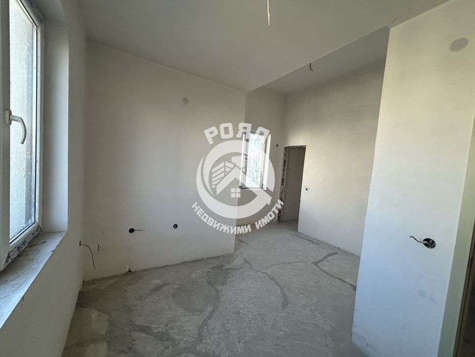 Продава се Тристаен апартамент в Пловдив, Съдийски - 97 кв.м за 1598 €/кв.м - Снимка #5