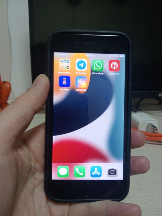 Айфон 7 128GB Black