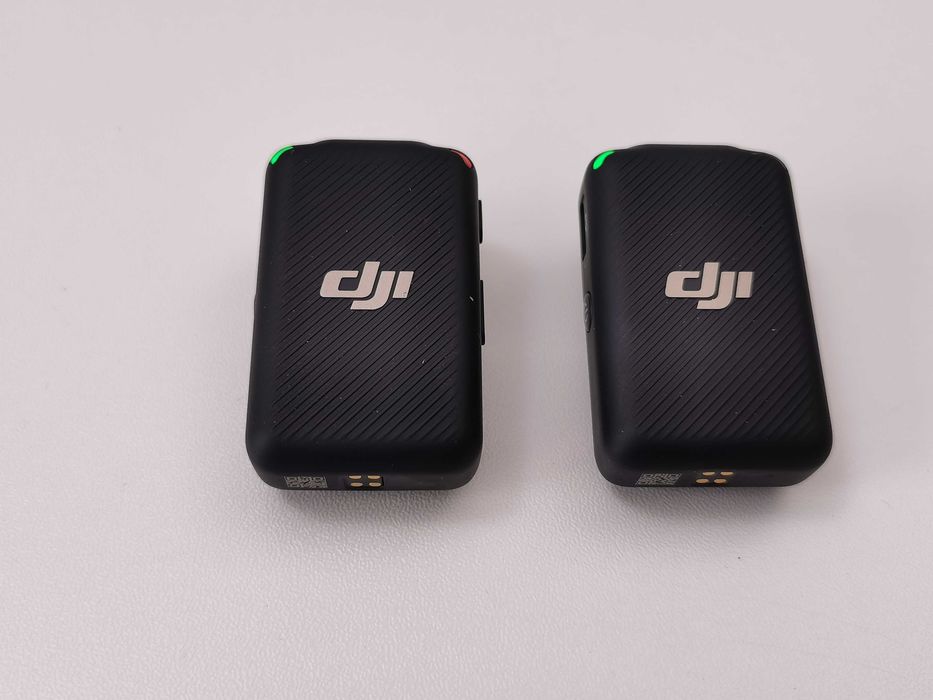 DJI Mic (2 TX + 1 RX + Charging Case) система от микрофони