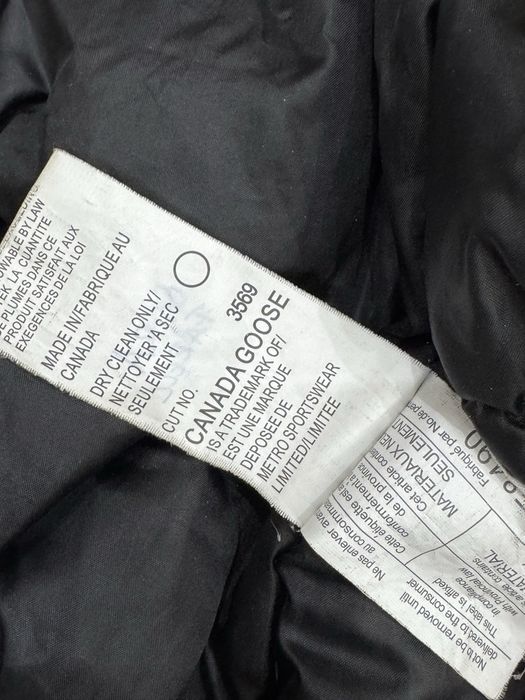 Дамско пухено яке CANADA GOOSE  Bomber Jacket .Размер XS