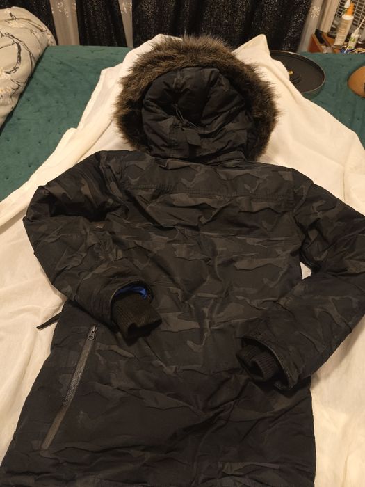 Geaca superdry idris  premiumfoarte groasa impermeabila cu puf M