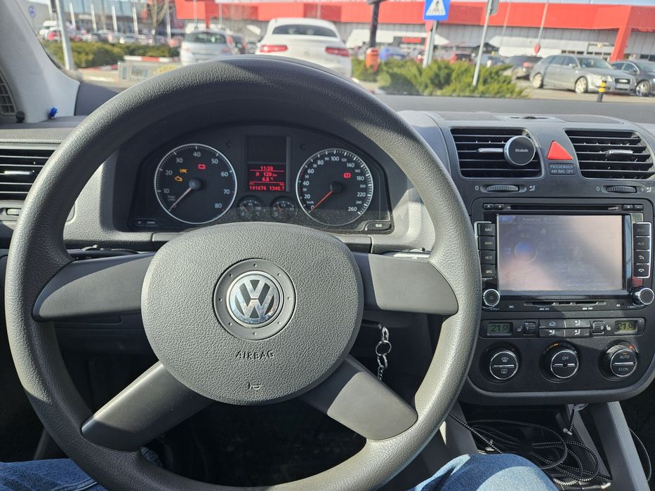 Vând Golf 5, 2.0 FSI