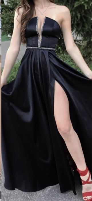 Радичев, Лорети абитуриентски рокли