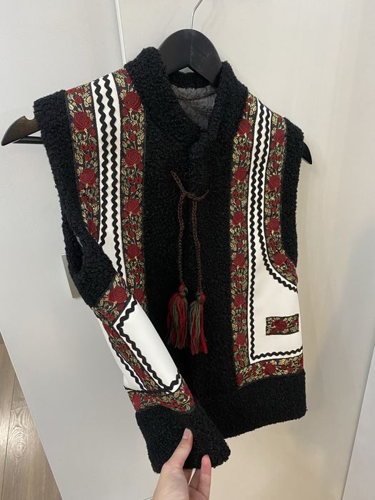 Bundite  de copii - veste popualre lucram pe comanda si pe stoc