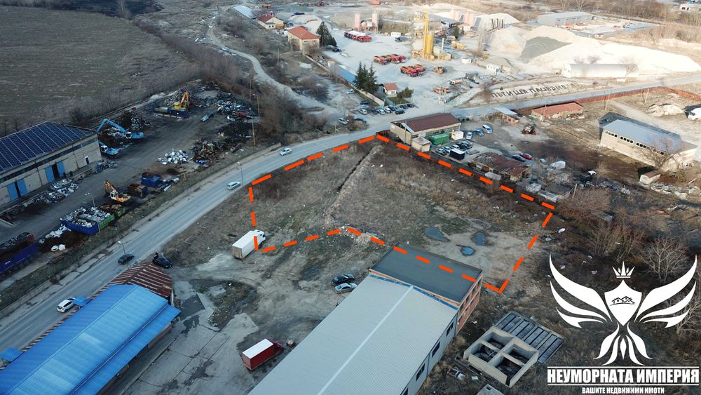 Продавам парцел 3900кв. УПИ в гр.Асеновград ПЗ Север, първа линия
