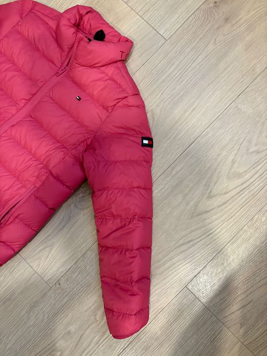 Geacă Tommy Hilfiger mărime 128