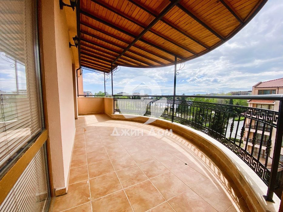 Продава се Тристаен апартамент в к.к. Слънчев бряг - 250 кв.м за 619 €/кв.м - Снимка #6