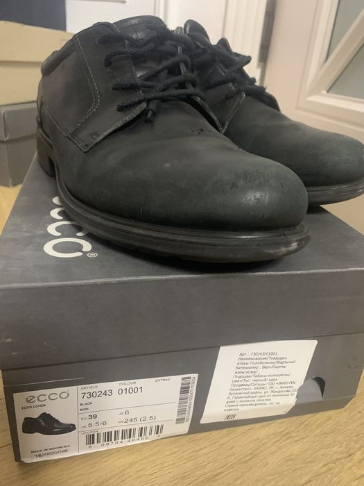 Ecco Продаю детскую обувь