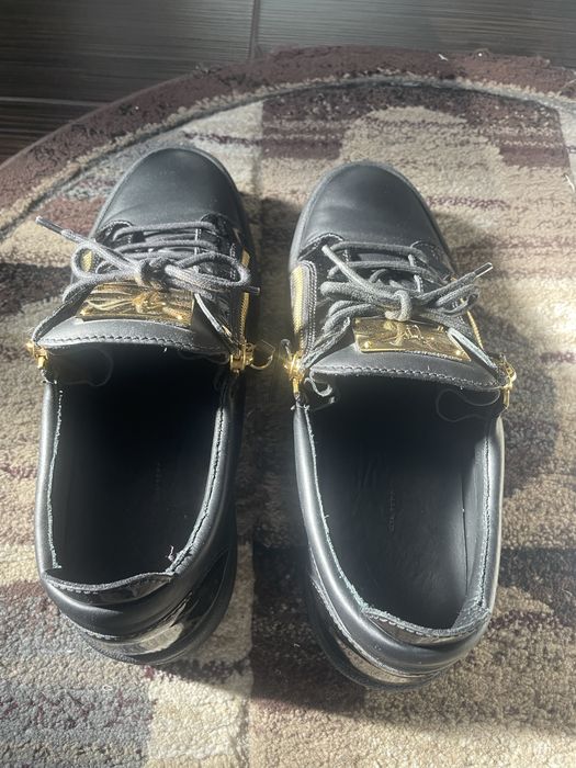 Giuseppe Zanotti Gold