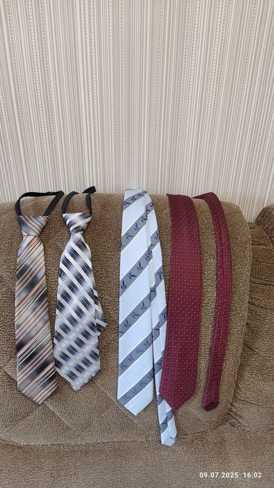 Новые брюки ,б/у рубашки на подростка