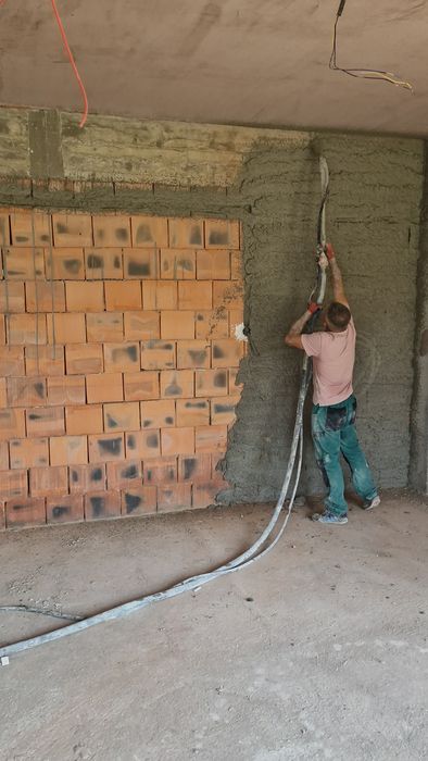 Tencuieli mecanizate interioare exterioare