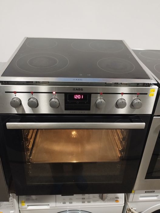 Фурна с плот АЕG Competence