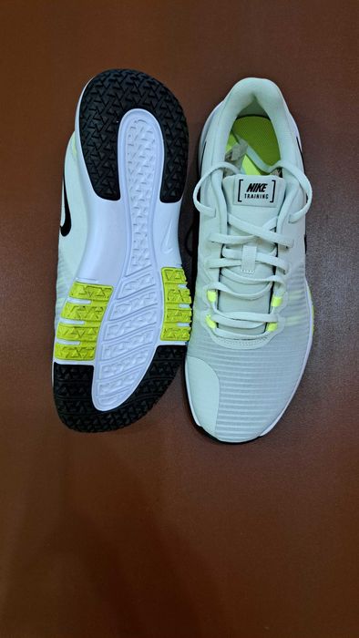 Маратонки Nike training