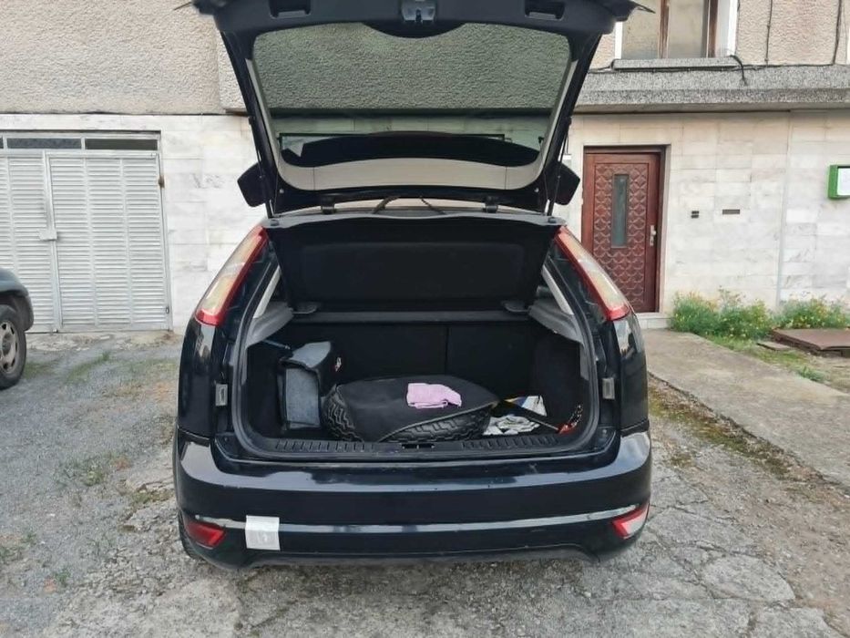 ford focus 2.0 titanium 2009г. бензин + газ