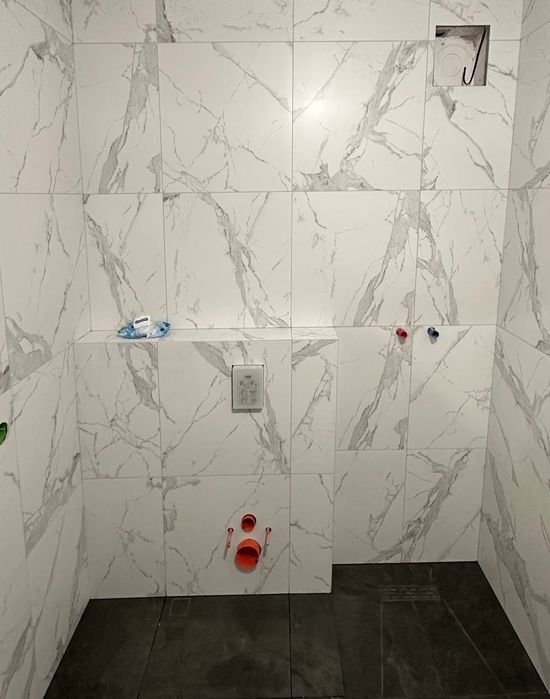 Кафельщик плотник