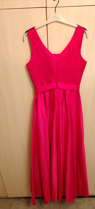 Вечернее платье одевалась один раз