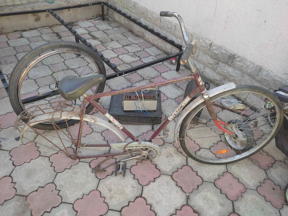 Продам велосипед Урал на ходу