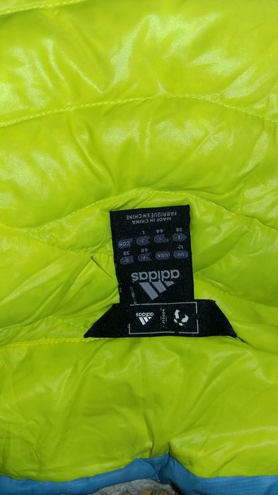 Женская куртка Adidas