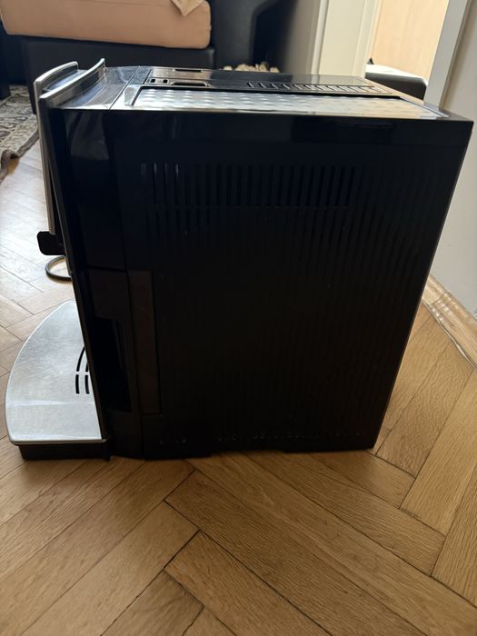 Кафе нашина Delonghe