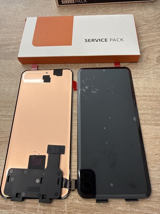 Оригинален дисплей за Xiaomi 14 Ultra / 14 Pro