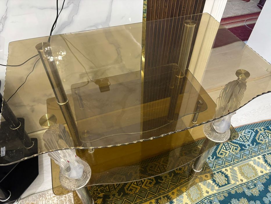 Подставка для телевизора