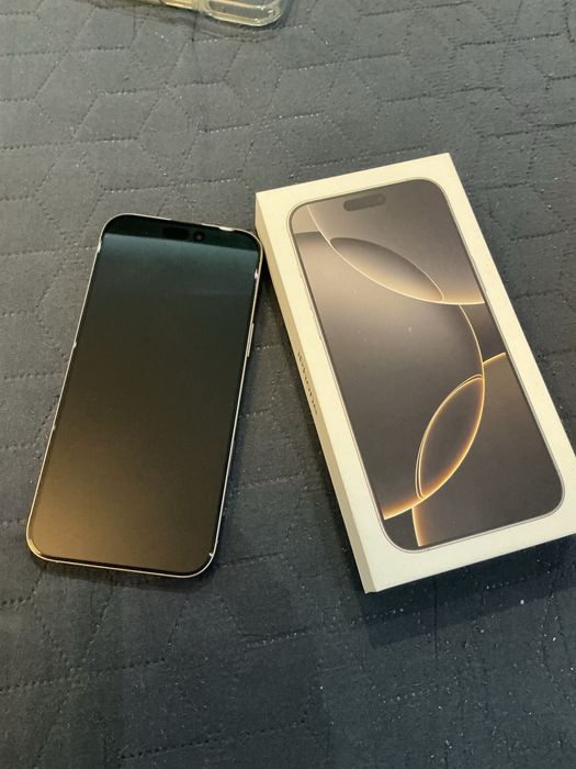 Продавам Iphone 16 Pro Max 256GB Natural battery 100%