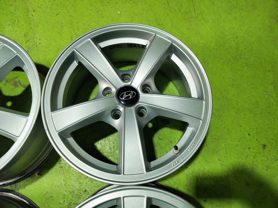 16 5x114.3 Hyundai Kia лети джанти 5х114.3