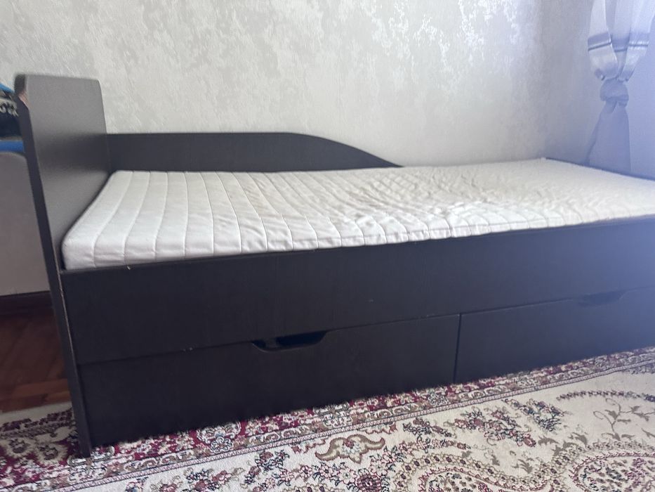 Кровать детская