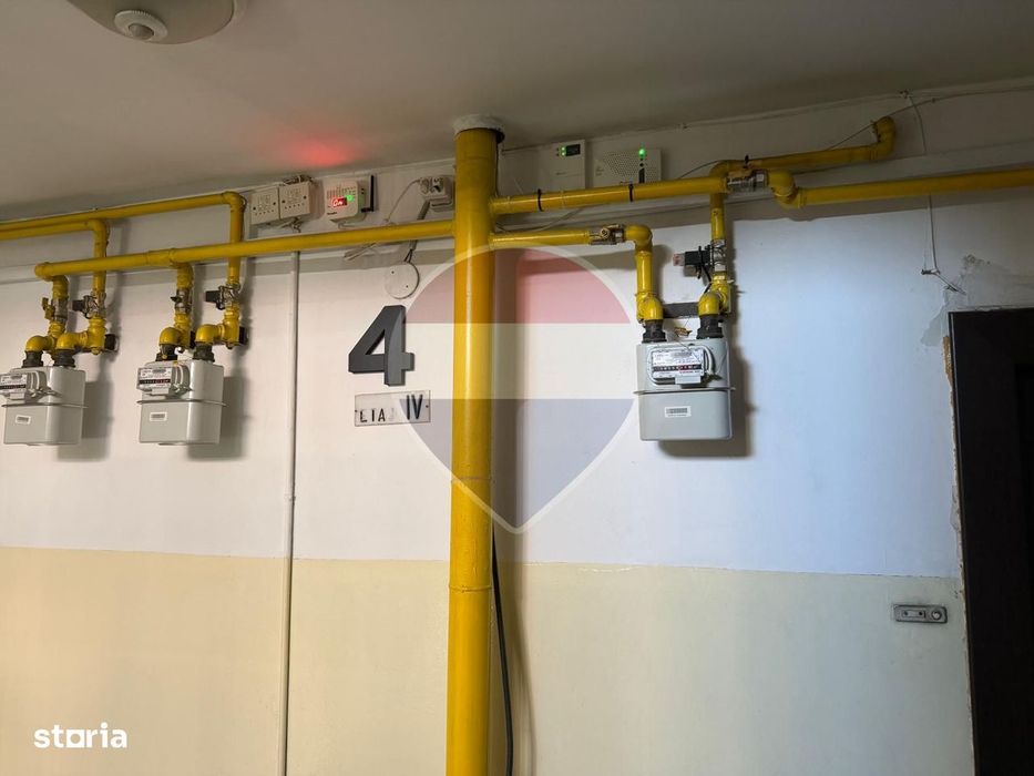 Vanzare apartament 3 camere zona Auchan Vitan