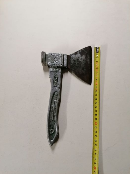 Брадви 4 бр. - стари