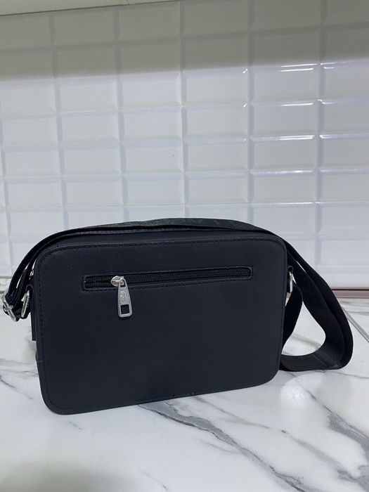 Продам барсетку Lacoste