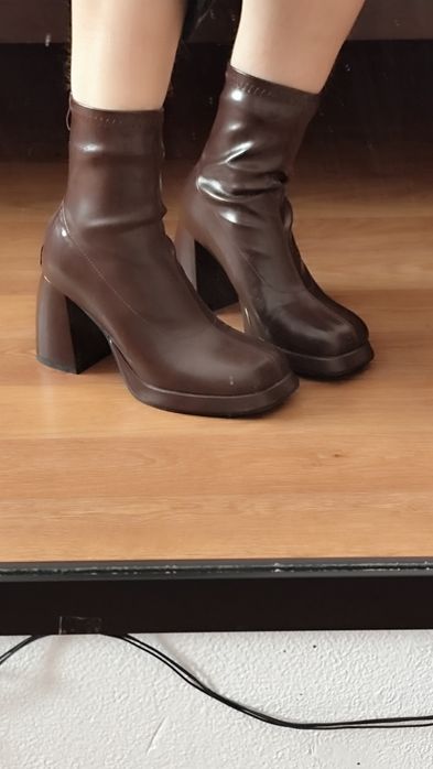 Ботинки женские демисезонные, каблук, 37–38 размер