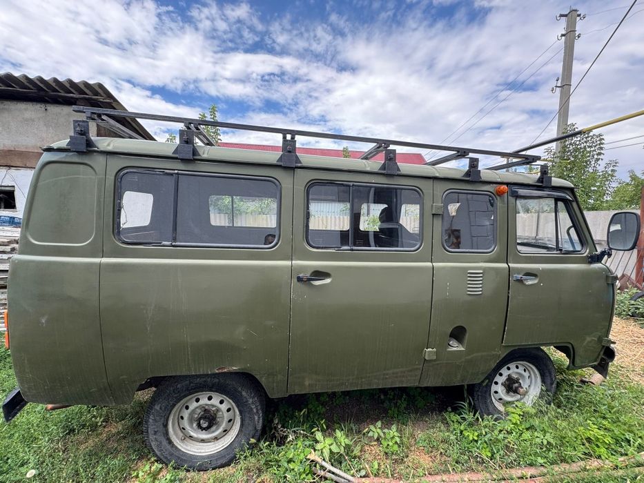 Продам уаз буханку
