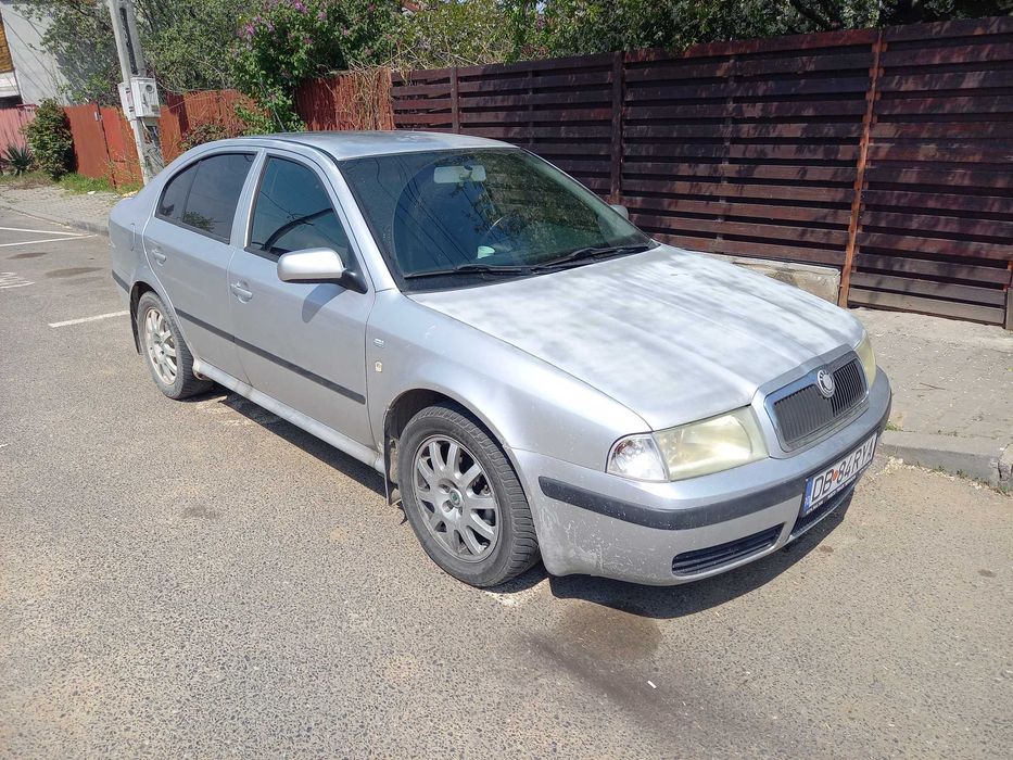 Skoda Octavia Tour 1.6L GPL AC carlig