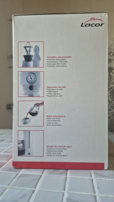 Продам капельную кофеварку