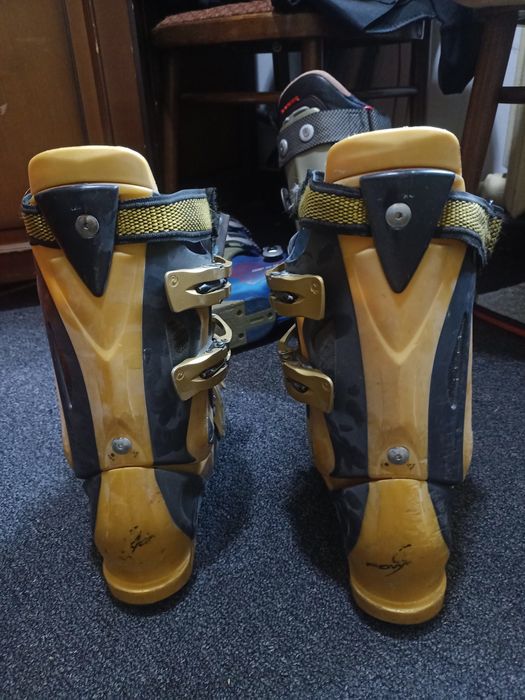 Rossignol power 9.2.Без внутренних башмаков!324 мм.