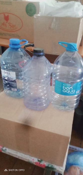 Продам пластиковые бутылки