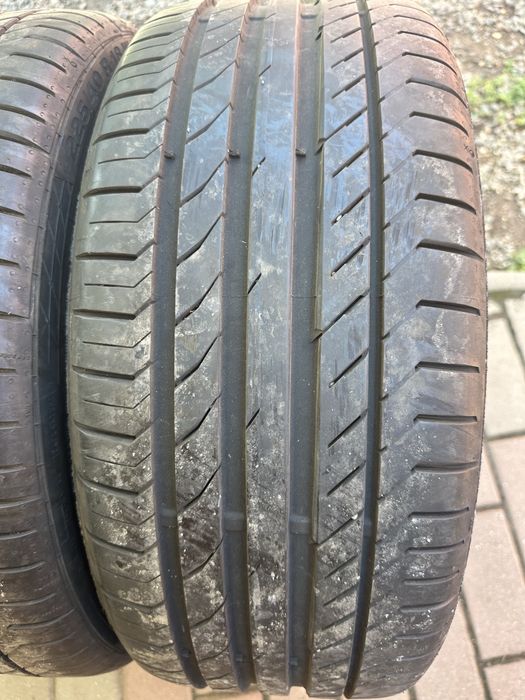 Cauciucuri vara Continentall 225  40 18 8mm la 100  ron bucata plus unul gratis