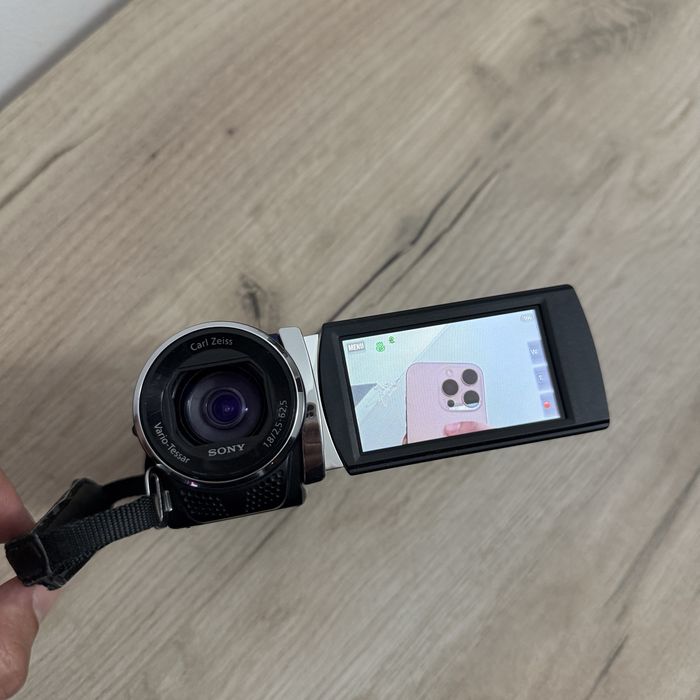 Sony Handycam HDR-CX200E