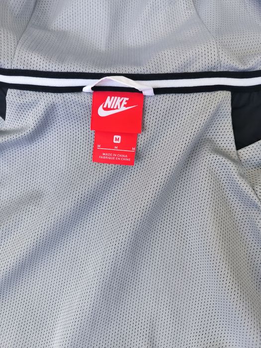 Nike яке размер M