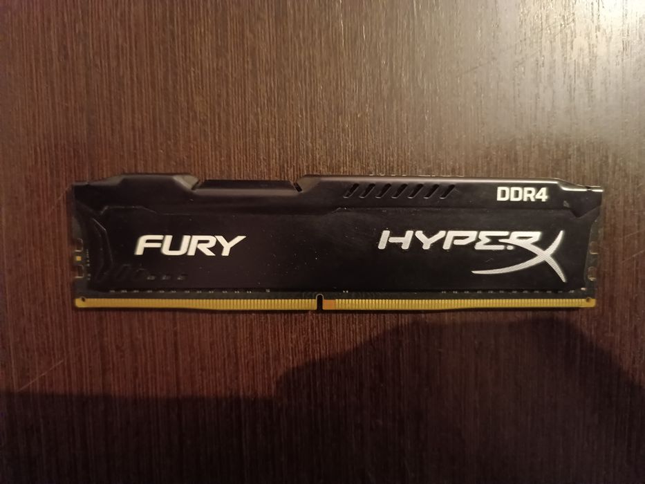 Продам Озу DDR4 4GB
