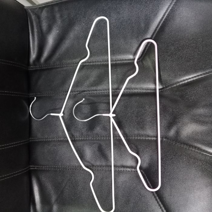 Продается манекены, вешалки, цепи